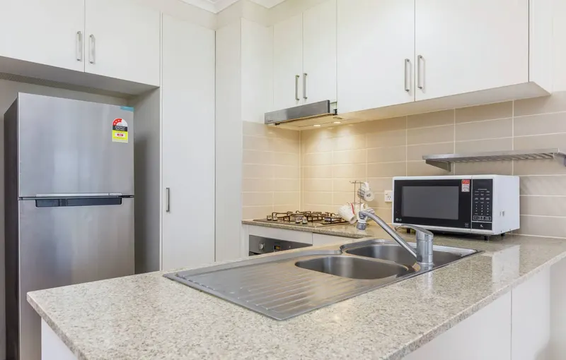 24/20 Clare Burton Crescent, Franklin, photo 4