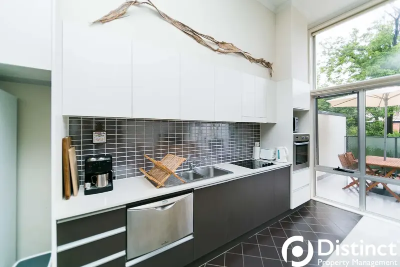 11/48 Henty Street, Braddon, photo 3