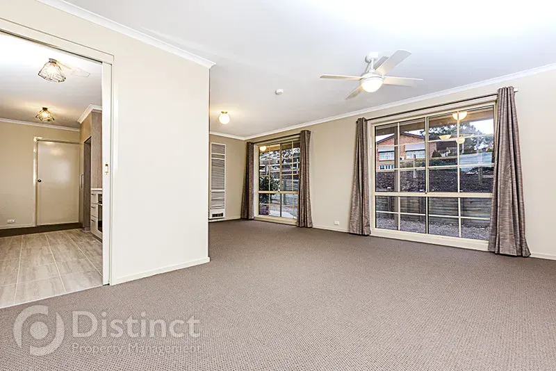 33 Mckinley Circuit, Calwell, photo 2