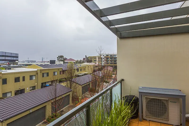 21/114 Athlon Drive, Greenway, photo 7