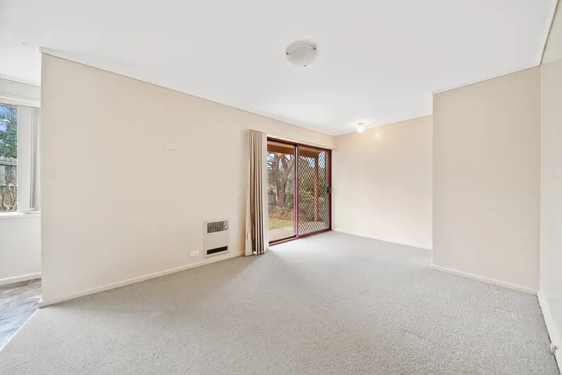 6 Tom Place, Charnwood, photo 2