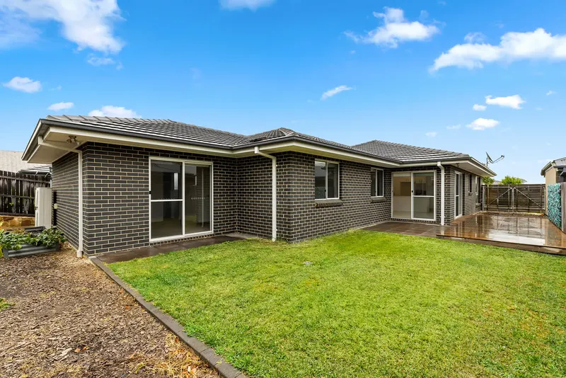 11 Punyibah Street, Crace, photo 19