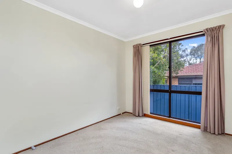 10 Enright Crescent, Florey ACT 2615, photo 8