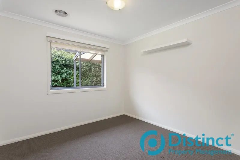 19 Bott Crescent, Casey, photo 8