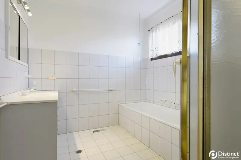 3 Rehfisch Close, Lyneham, photo 13