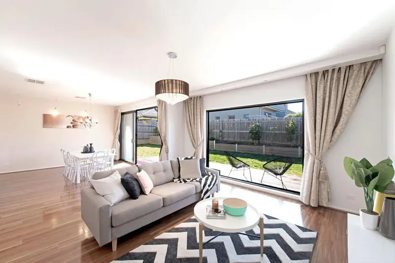 1 Dreyer Street, Franklin