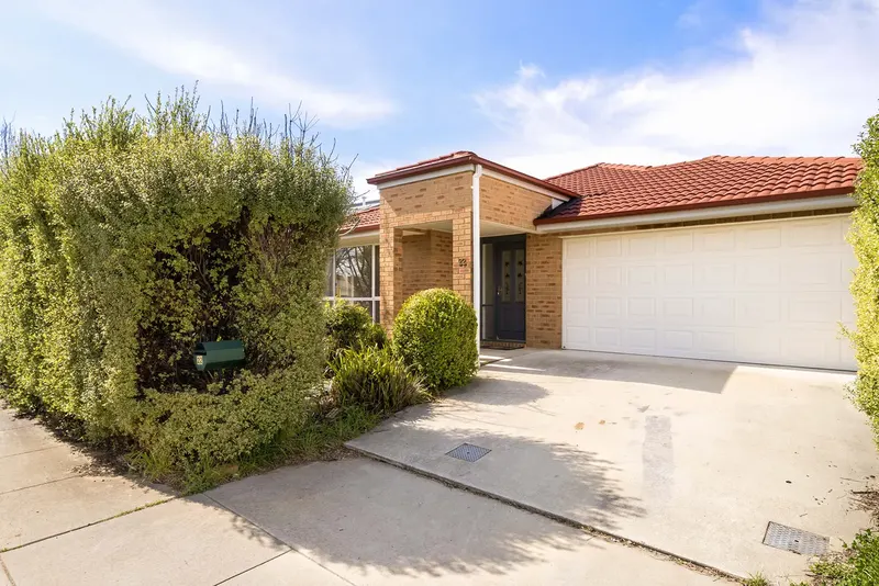 22 Jocelyn Brown Street, Franklin ACT 2913, photo 3