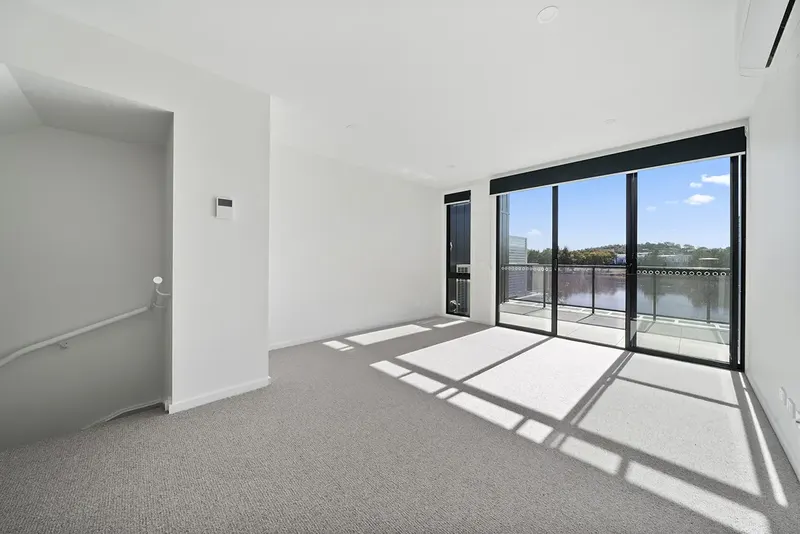 25/15 Cynthea Teague Crescent, Greenway, photo 5