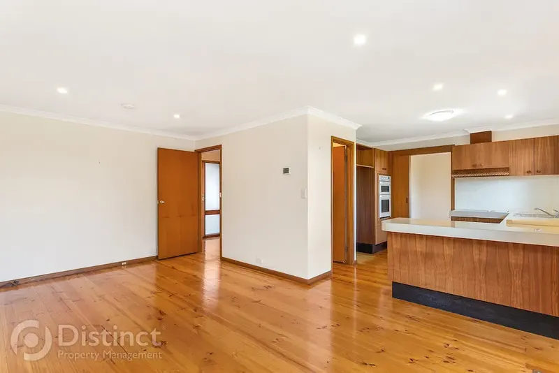 60 Mortlock Circuit, Kaleen, photo 3