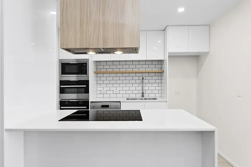 1503/120 Eastern Valley Way, Belconnen, photo 3