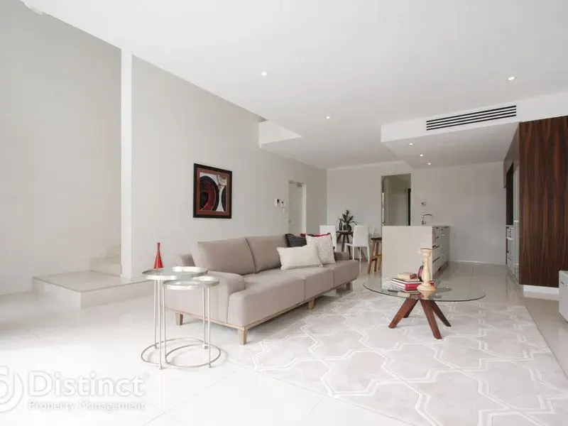 1/35 Esperance Street, Red Hill, photo 4