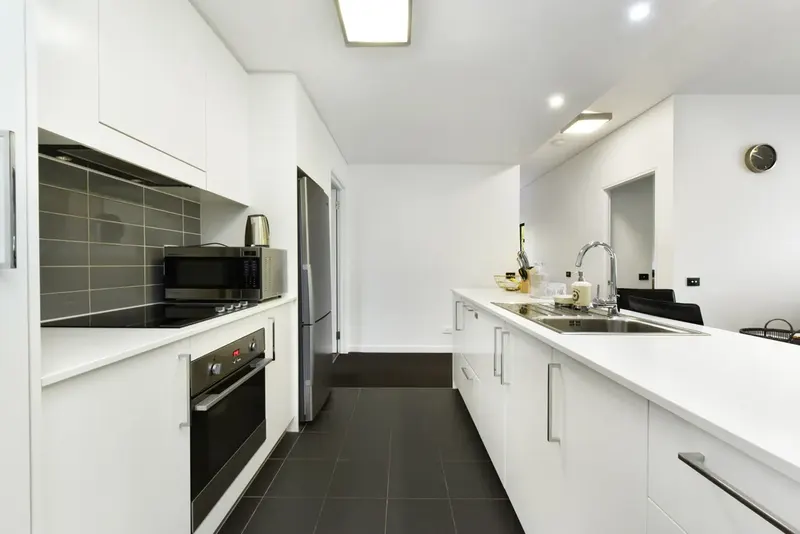 79/116 Easty Street, Phillip, photo 2