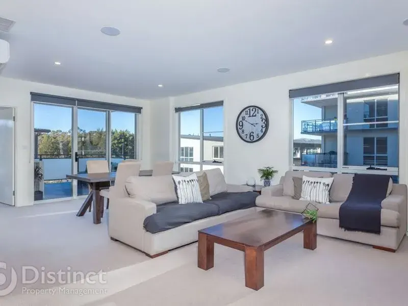 35/1 Limburg Way, Greenway, photo 8