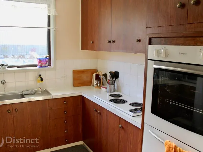 1a Withers Place, Weston, photo 2