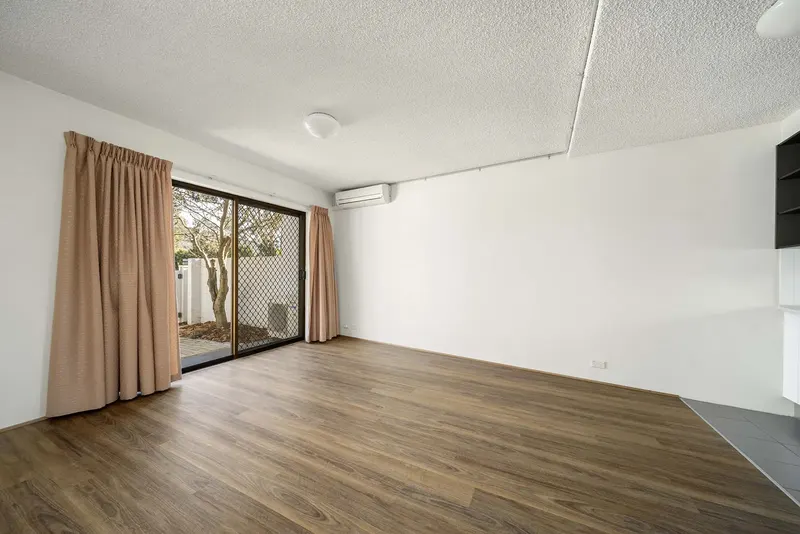 11/1 Lambrigg Street, Farrer, photo 3