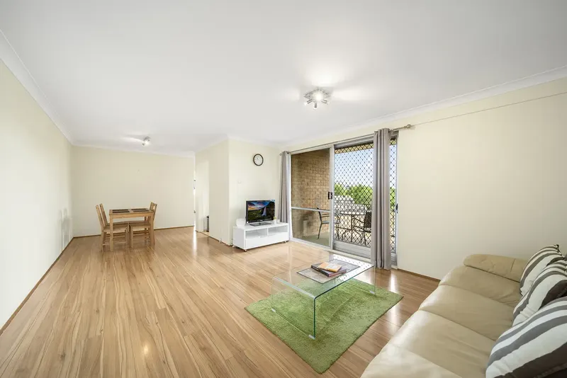 22/99 Canberra Avenue, Griffith, photo 5