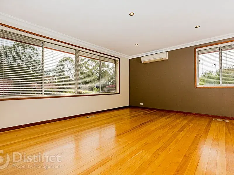 35 Tantangara Street, Duffy, photo 5