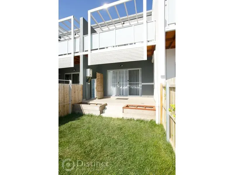 33/58 Max Jacobs Avenue, Wright, photo 8