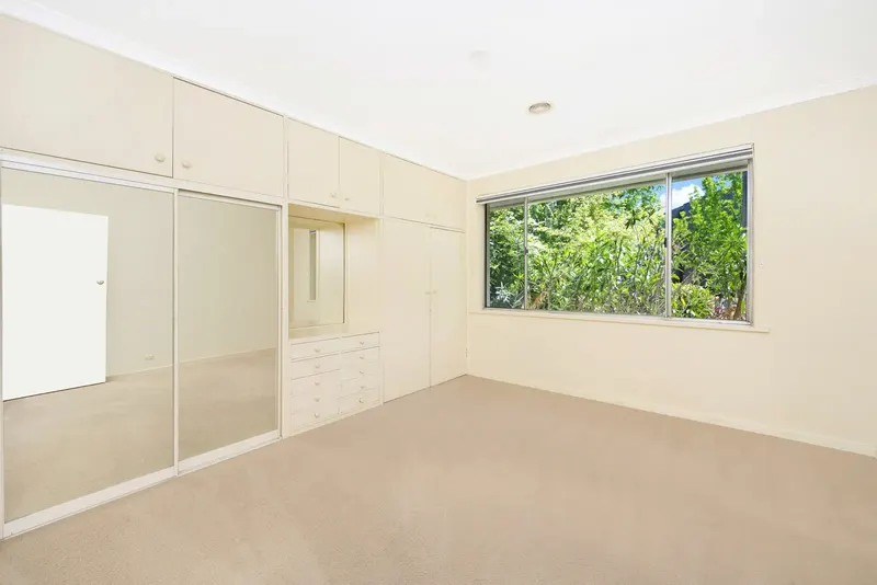 29a Ogilby Crescent, Page, photo 8