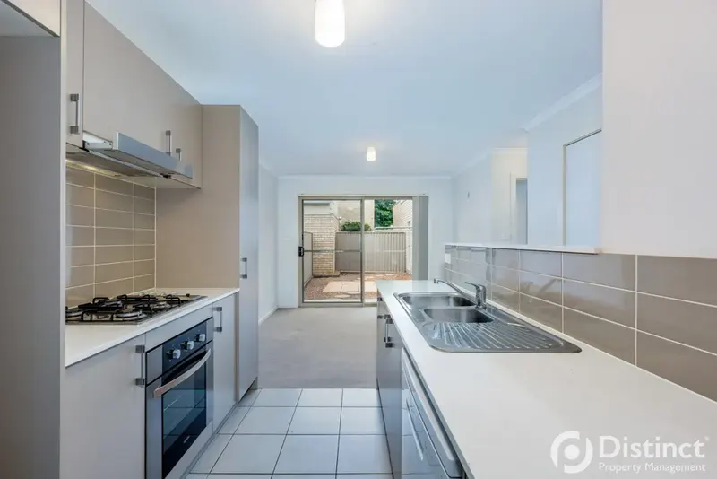 9/70 Kings Canyon Street, Harrison, photo 3