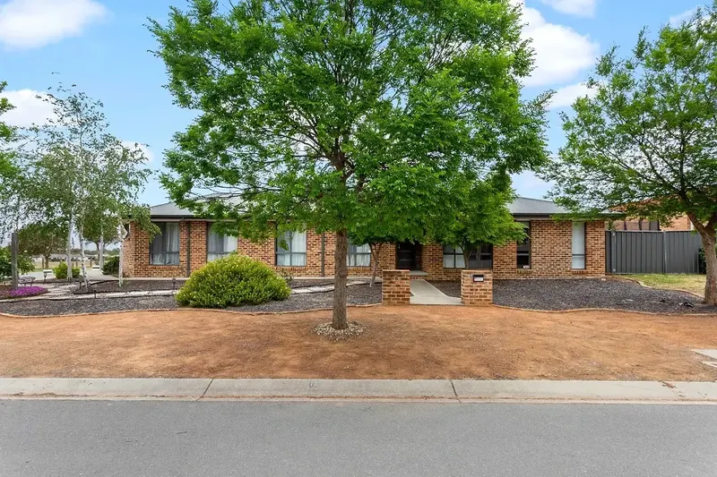 18 Hanrahan Crescent, Dunlop, photo 18