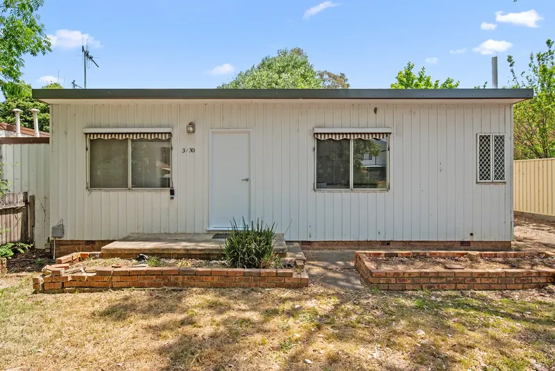 3/30 Booth Street, Queanbeyan East