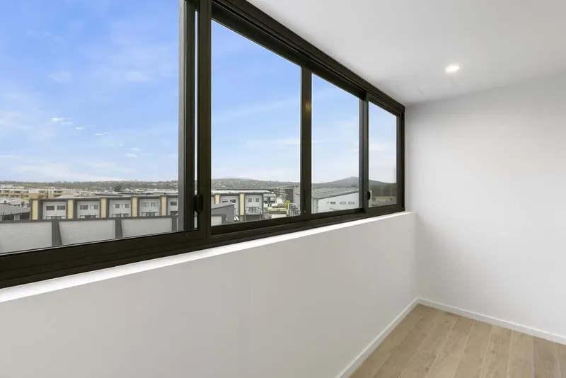 408/2 Terry Connolly Street, Coombs, photo 8