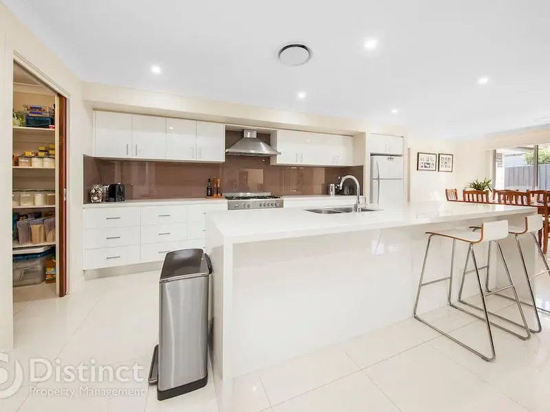 24 Doris Turner Street, Forde, photo 2