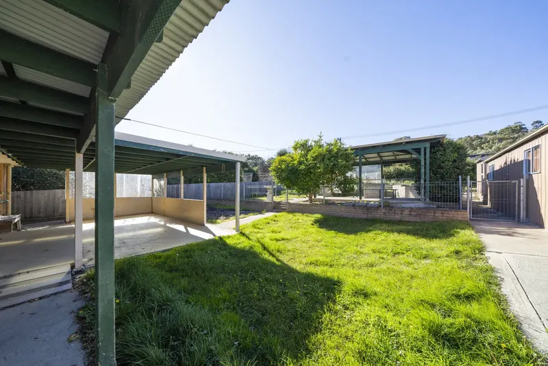 33 Baskerville Street, Chisholm, photo 14