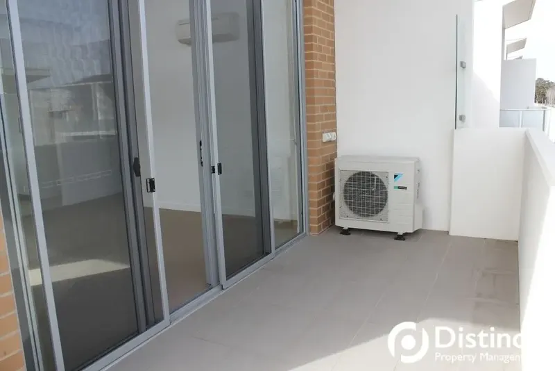 141/116 Easty Street, Phillip, photo 7