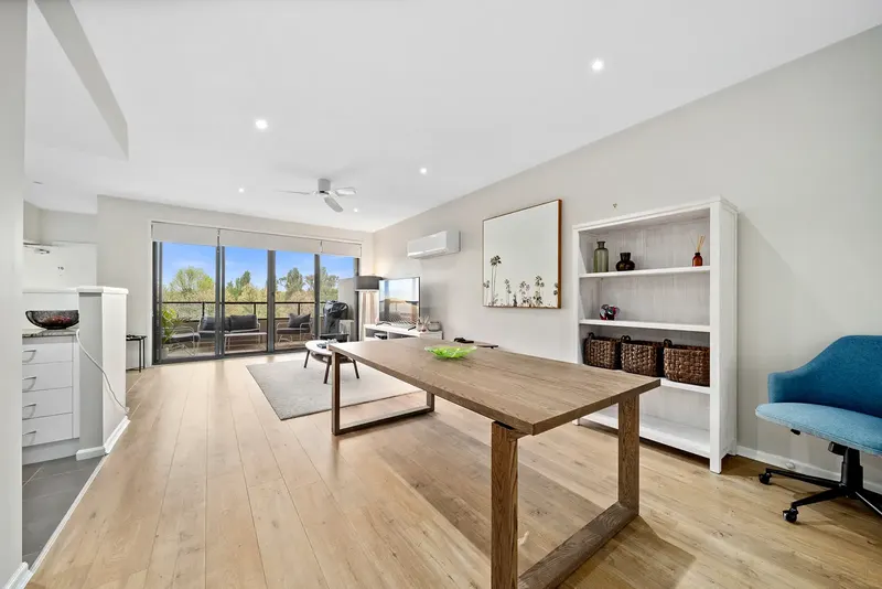 16/1 Drew Street, Greenway, photo 4