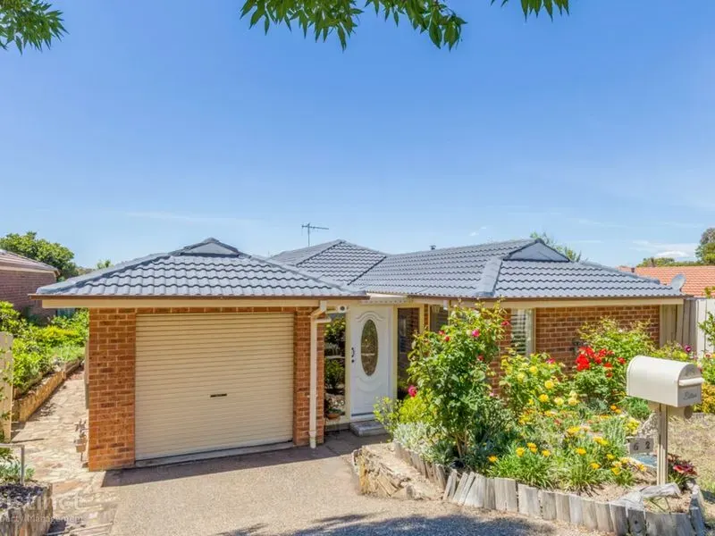 62 Ferguson Circuit, Ngunnawal, photo 1