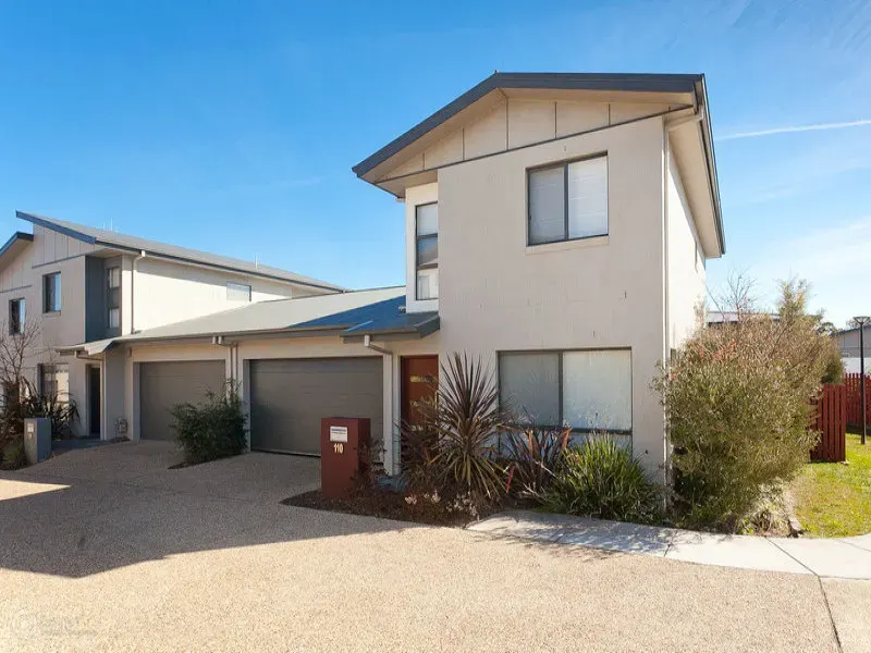 110/215 Aspinall Street, Watson, photo 1