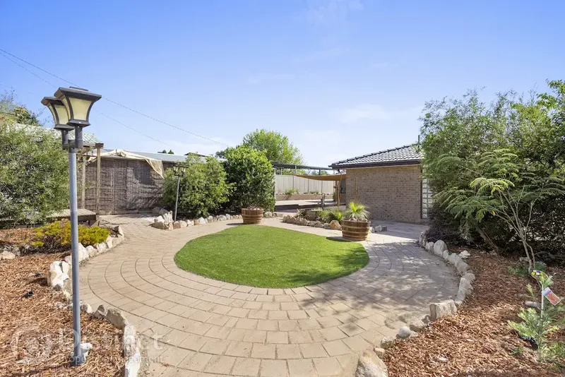 5 Tannabar Place, Isabella Plains, photo 13