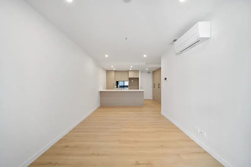 607/49 Furzer Street, Phillip, photo 2