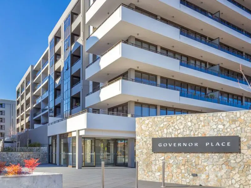 42/44 Macquarie Street, Barton