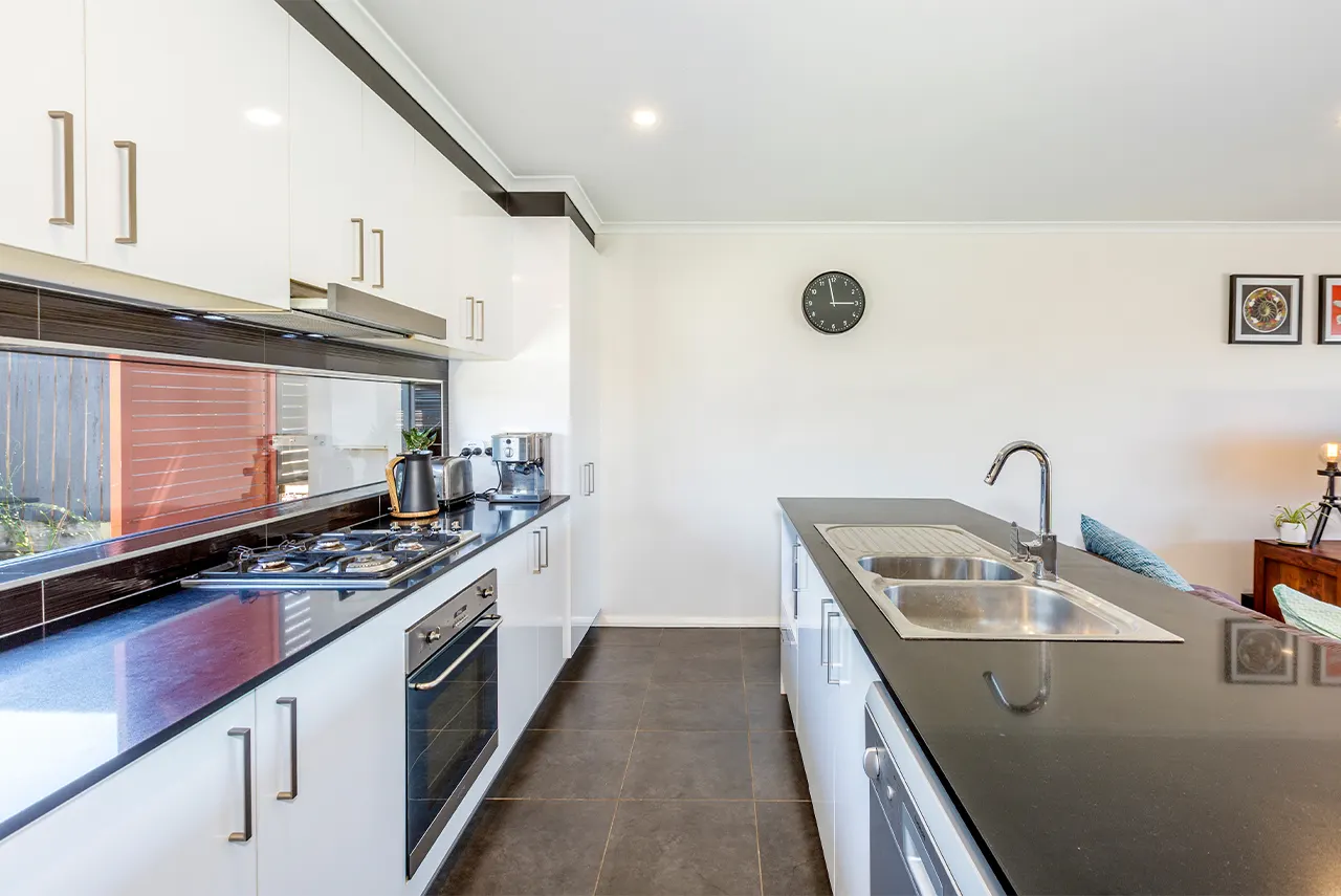10 Taggart Terrace, Coombs, photo 1