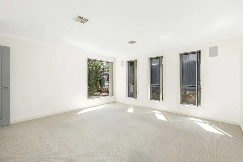 12 Aldous Street, Franklin, photo 4
