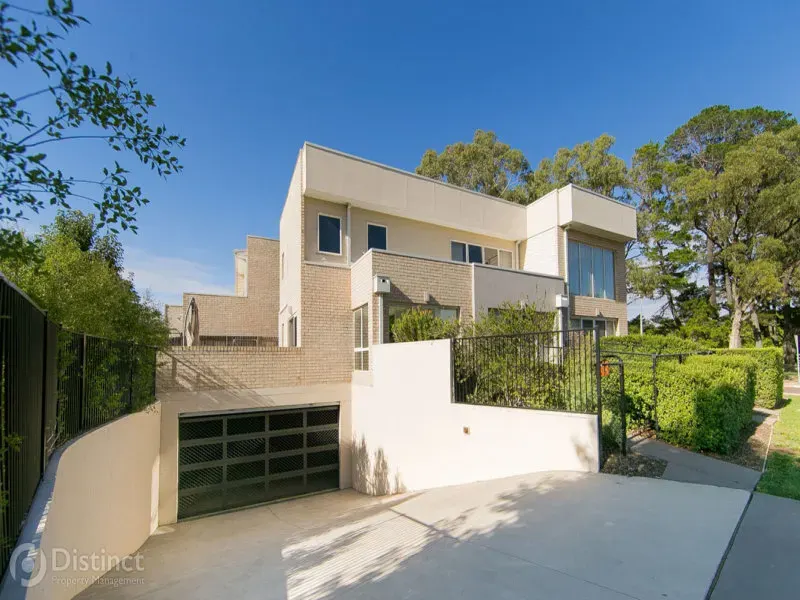 3/36 Frencham Street, Downer