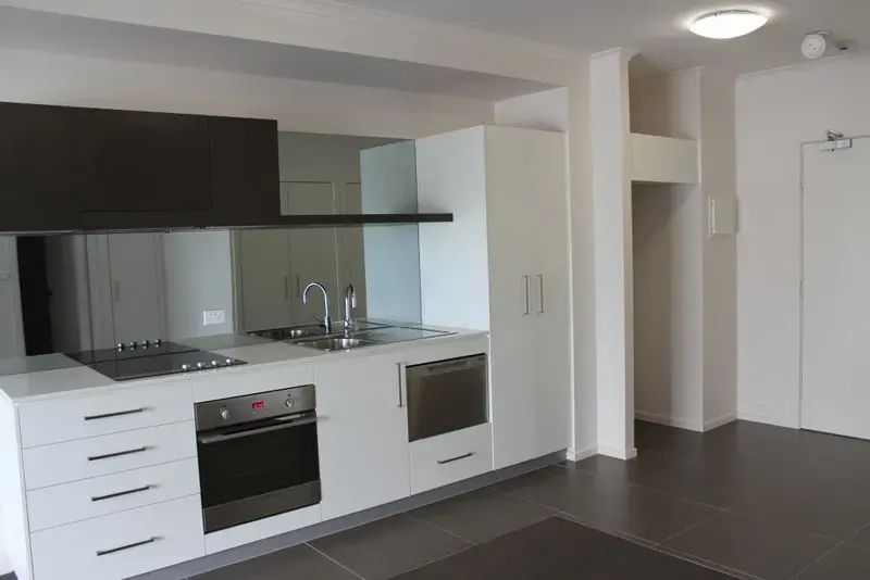 81/140 Anketell Street, Greenway, photo 3