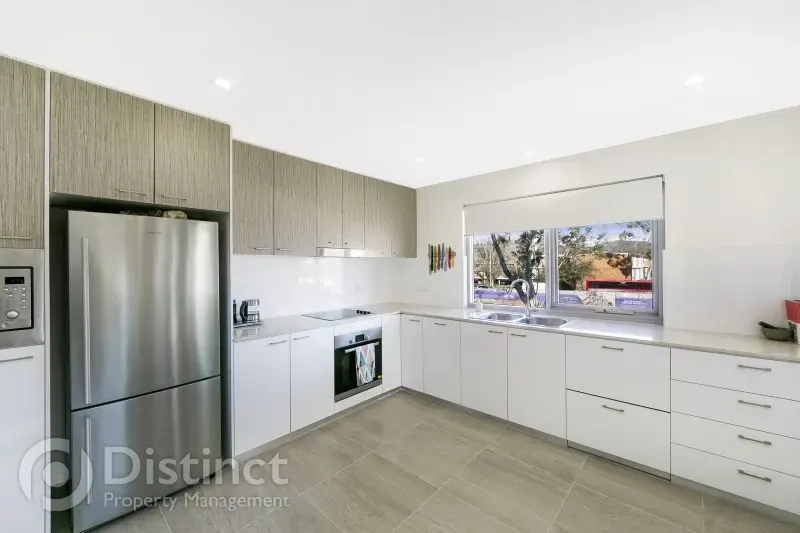 11/10 Ipima Street, Braddon, photo 3