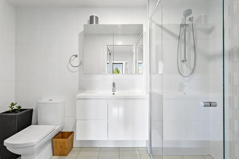 35/111 Canberra Avenue, Griffith, photo 11