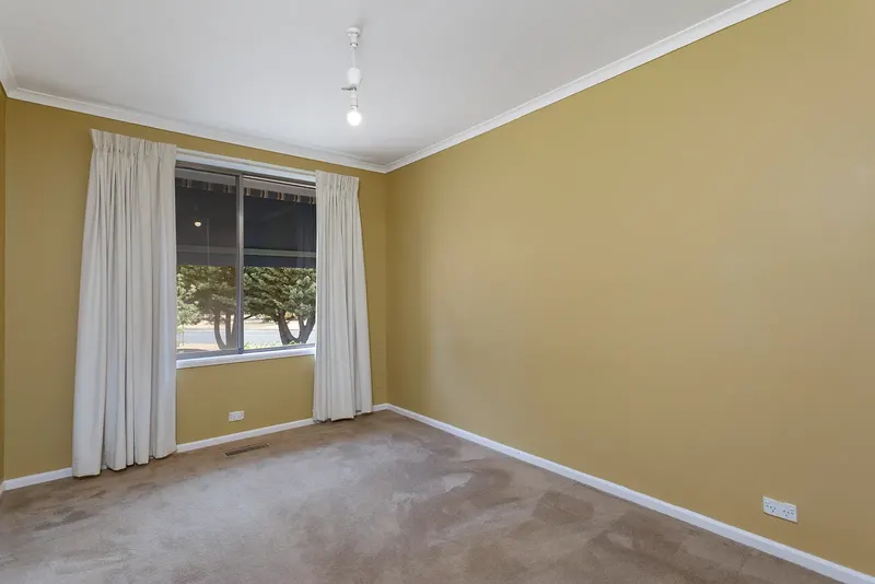 123 Osburn Drive, Macgregor, photo 9