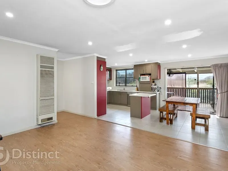 3 Jull Place, Chifley, photo 3