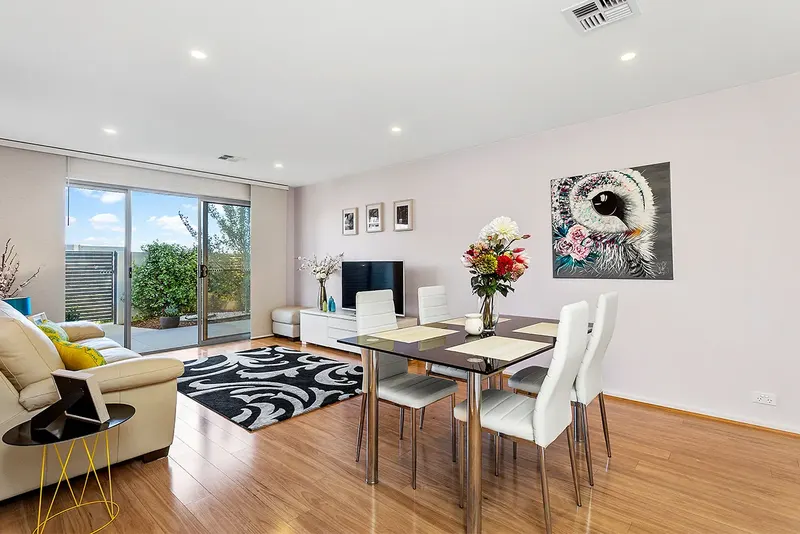 47/25 John Gorton Drive, Wright, photo 3