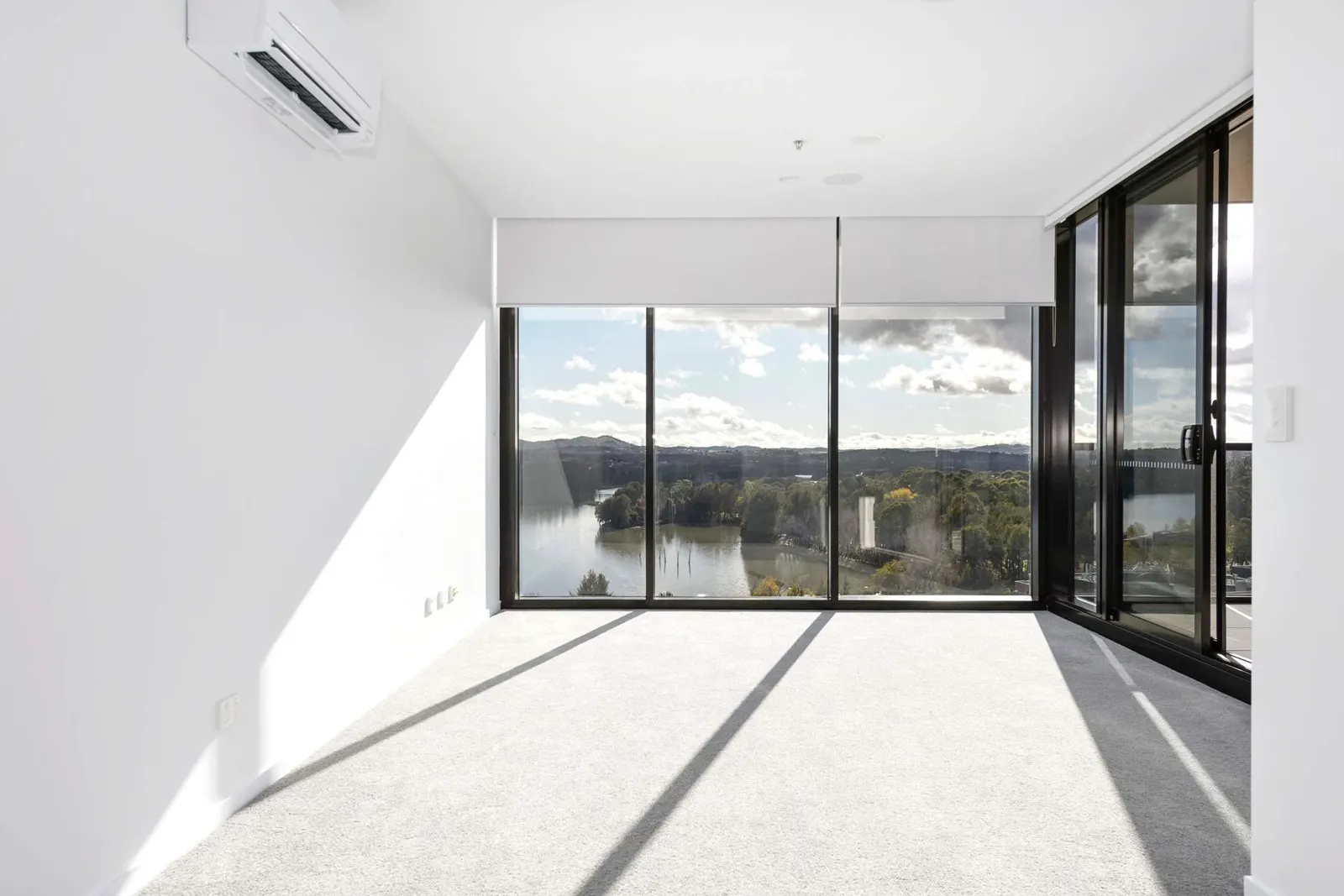 809/6 Grazier Lane, Belconnen, photo 1