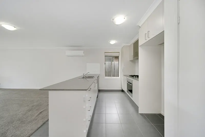 7 Gubbity Street, Ngunnawal, photo 16