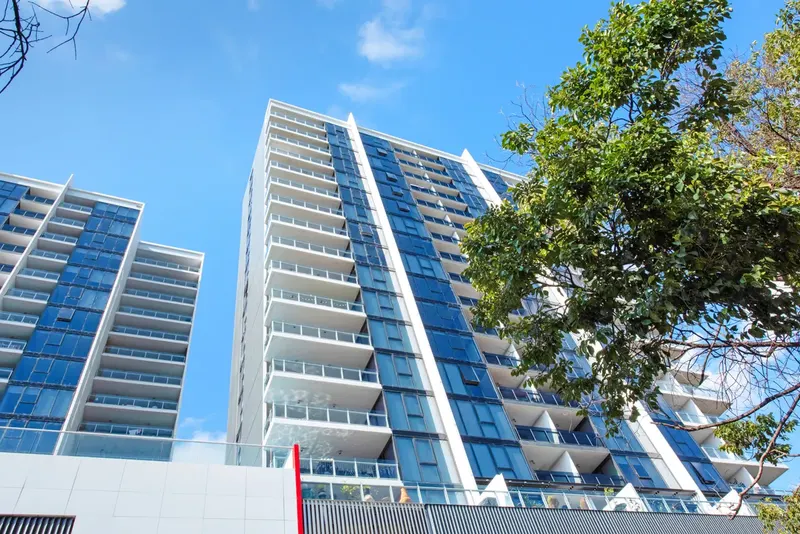 165/39 Benjamin Way, Belconnen