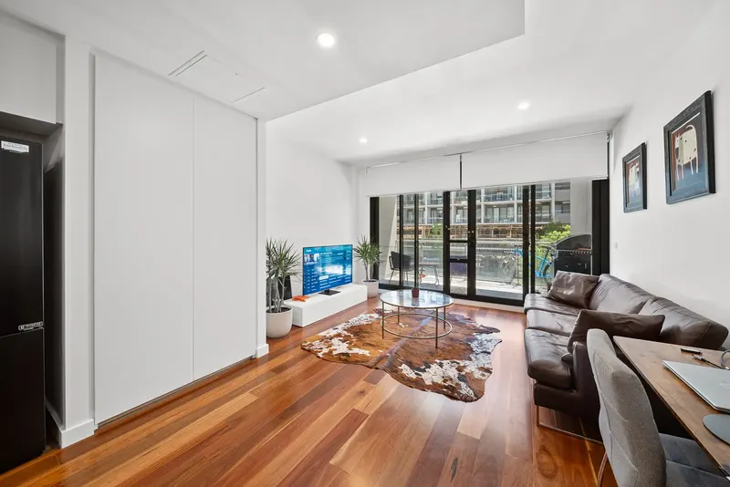 106/4 Anzac Park, Campbell, photo 3