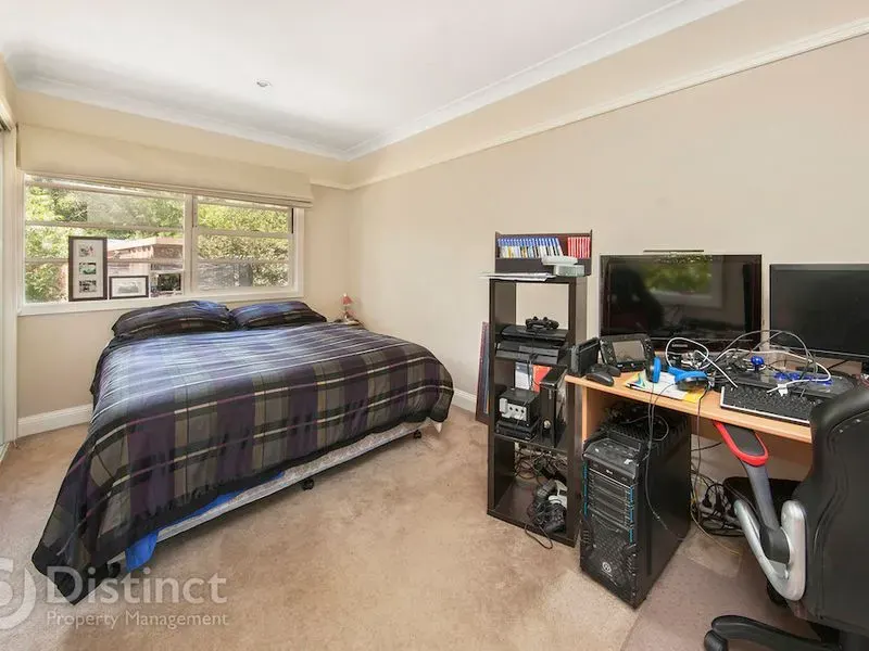 23 Favenc Circle, Griffith, photo 6